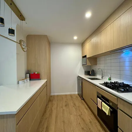 No Party Allowed, Entire Brand New 3 Bedroom Townhouse, Free Unlimited Fibre Wifi And Free Parking Wellington Exterior photo