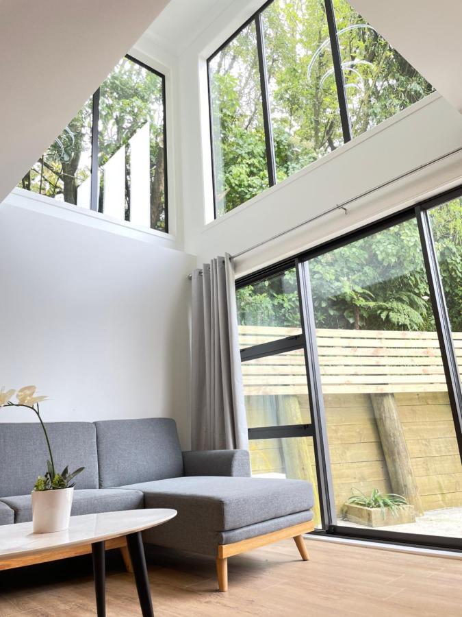 No Party Allowed, Entire Brand New 3 Bedroom Townhouse, Free Unlimited Fibre Wifi And Free Parking Holiday home Wellington