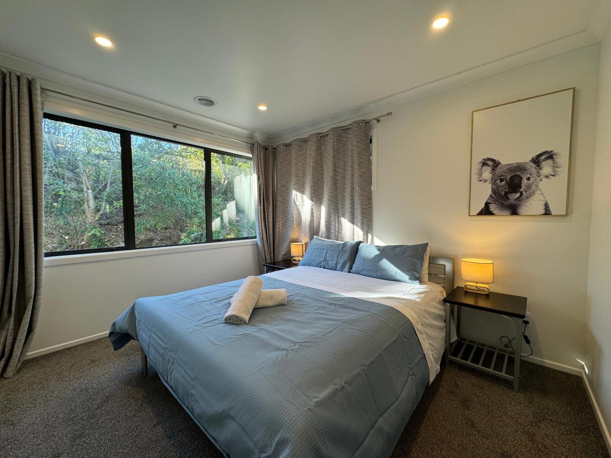 No Party Allowed, Entire Brand New 3 Bedroom Townhouse, Free Unlimited Fibre Wifi And Free Parking Holiday home